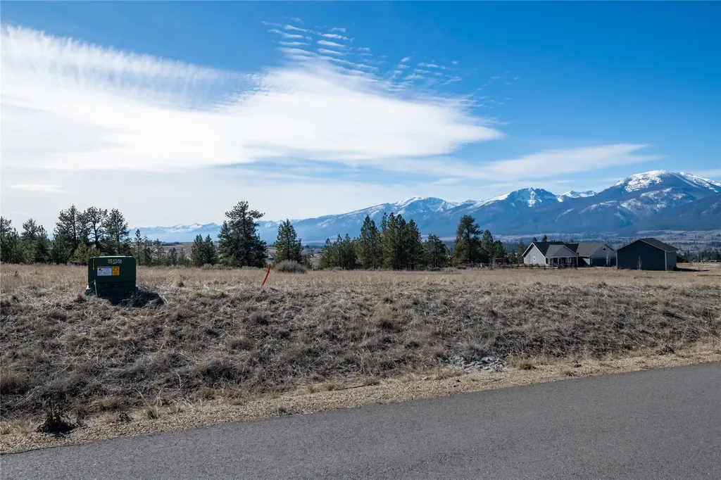 842 Sandhill Loop Florence MT 59833