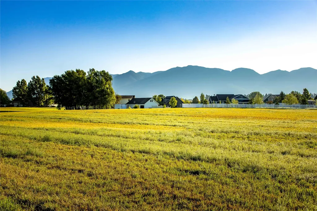 446 Charlotte Peak Drive Kalispell MT 59901