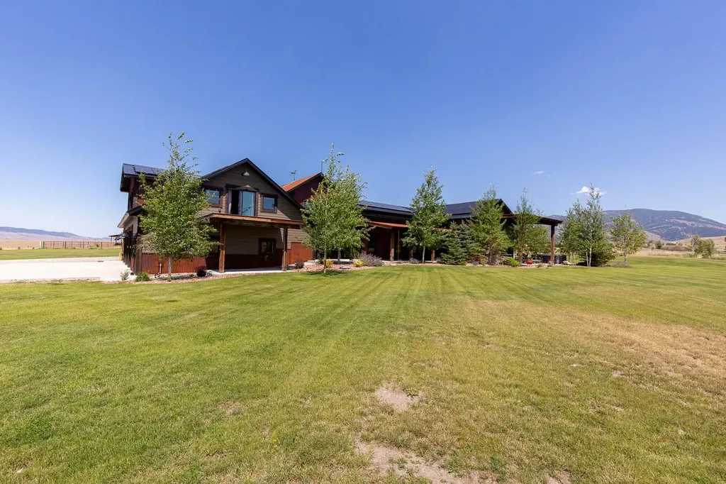 13920 Theisen Road Belgrade MT 59714