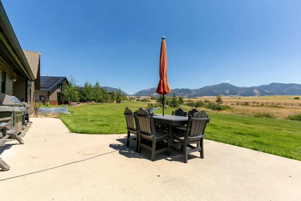 13920 Theisen Road Belgrade MT 59714
