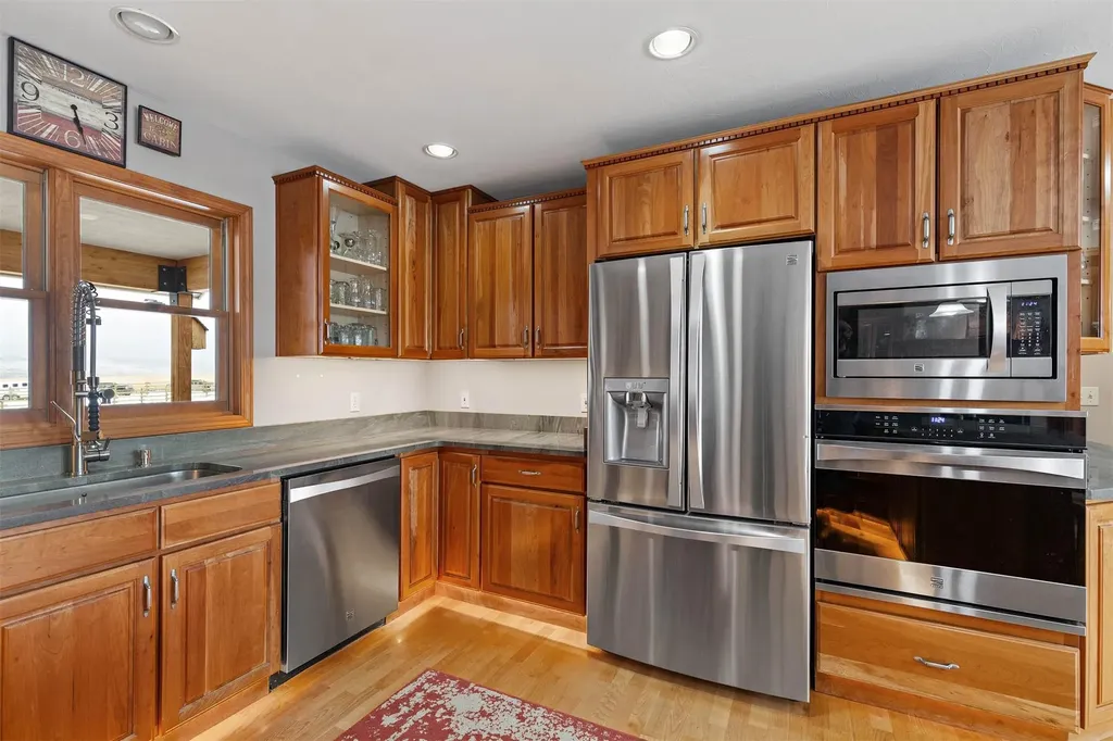 13920 Theisen Road Belgrade MT 59714