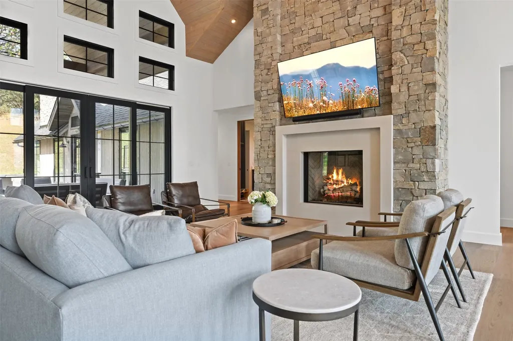 519 Hillside Ranch Road Victor MT 59875