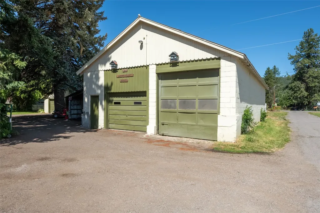 207 Main Street St Regis MT 59866