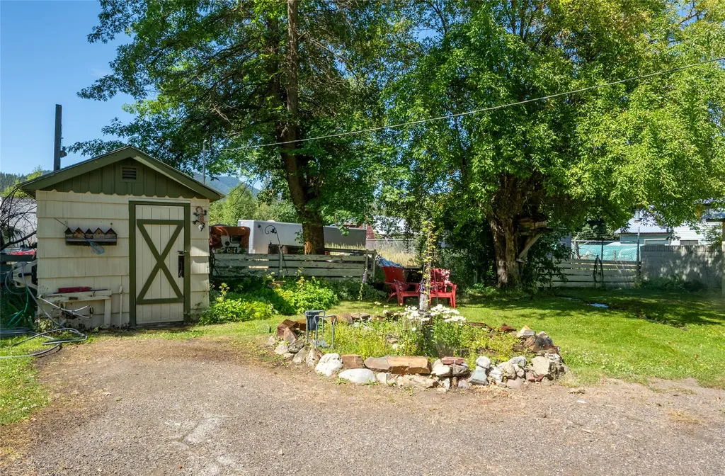 207 Main Street St Regis MT 59866