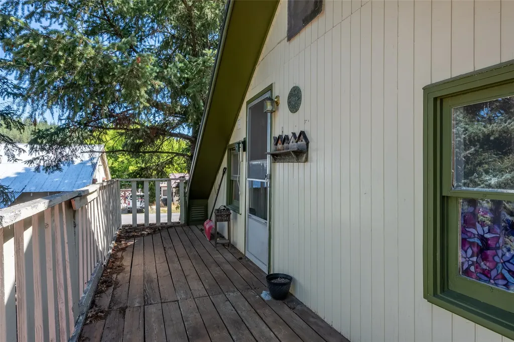 207 Main Street St Regis MT 59866