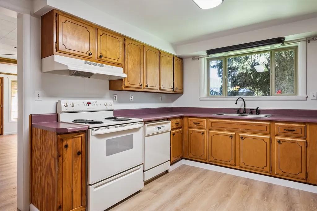 207 Main Street St Regis MT 59866