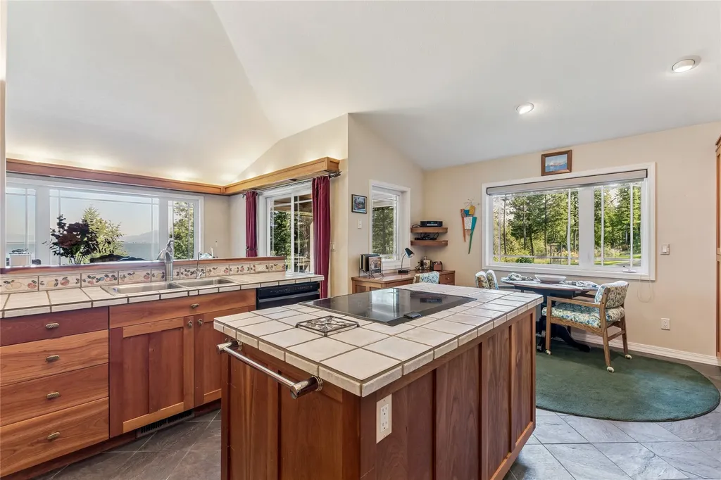500 Conrad Point Road Lakeside MT 59922