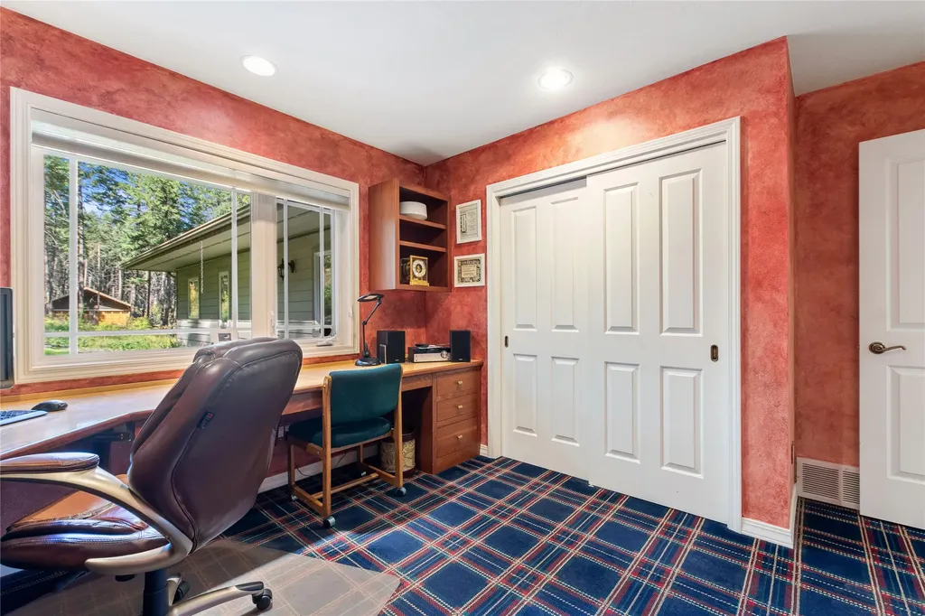 500 Conrad Point Road Lakeside MT 59922