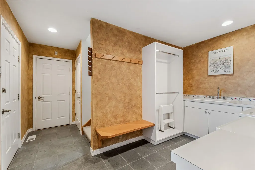 500 Conrad Point Road Lakeside MT 59922