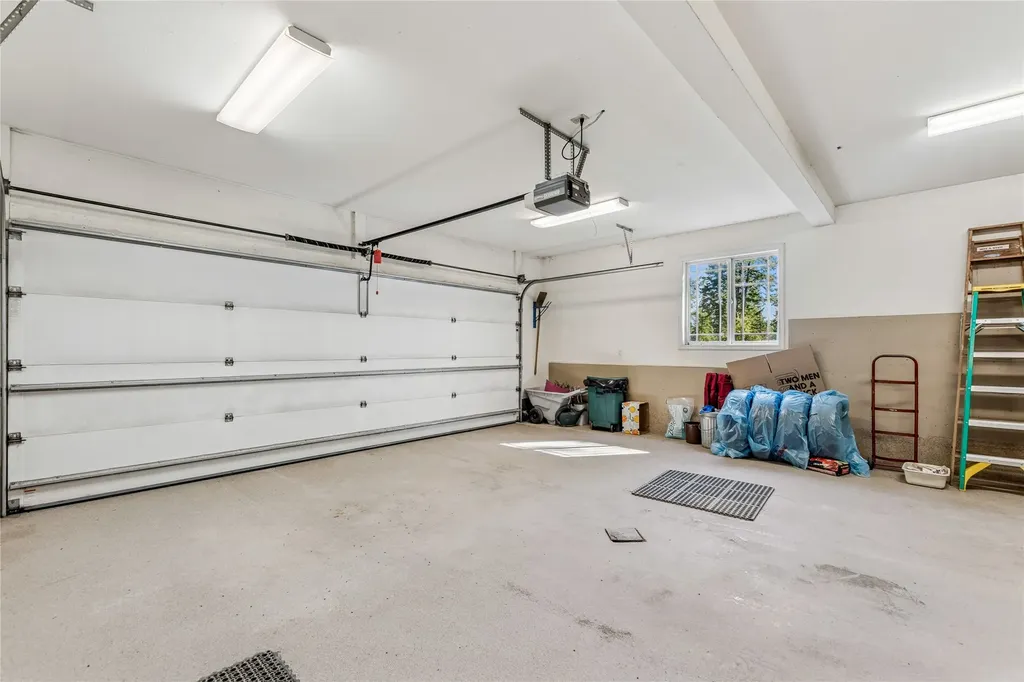 500 Conrad Point Road Lakeside MT 59922
