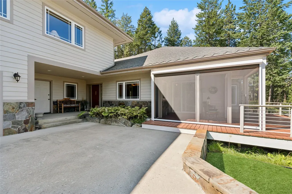 500 Conrad Point Road Lakeside MT 59922
