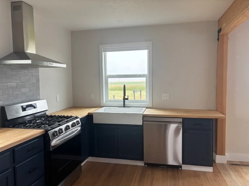 8184 Us Highway 91 N Conrad MT 59425
