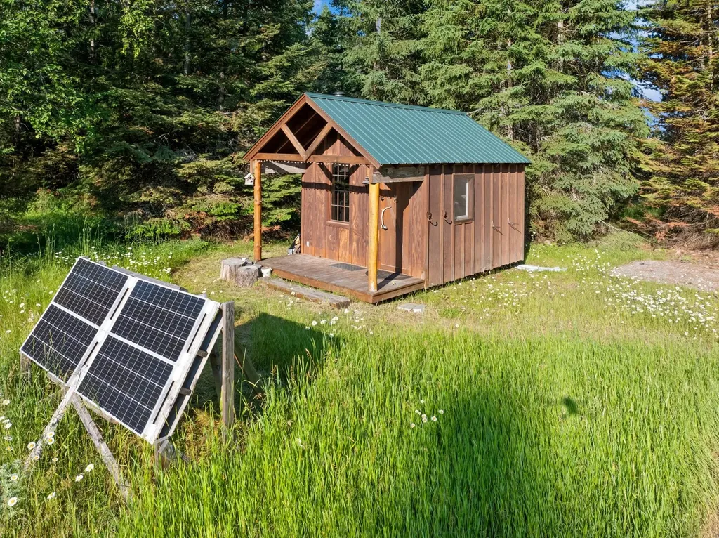 541 Alpine Drive Bigfork MT 59911