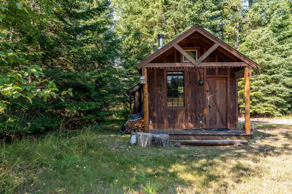 541 Alpine Drive Bigfork MT 59911