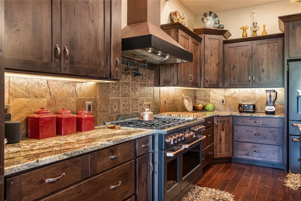 26190 Sliding Horse Lane Arlee MT 59821