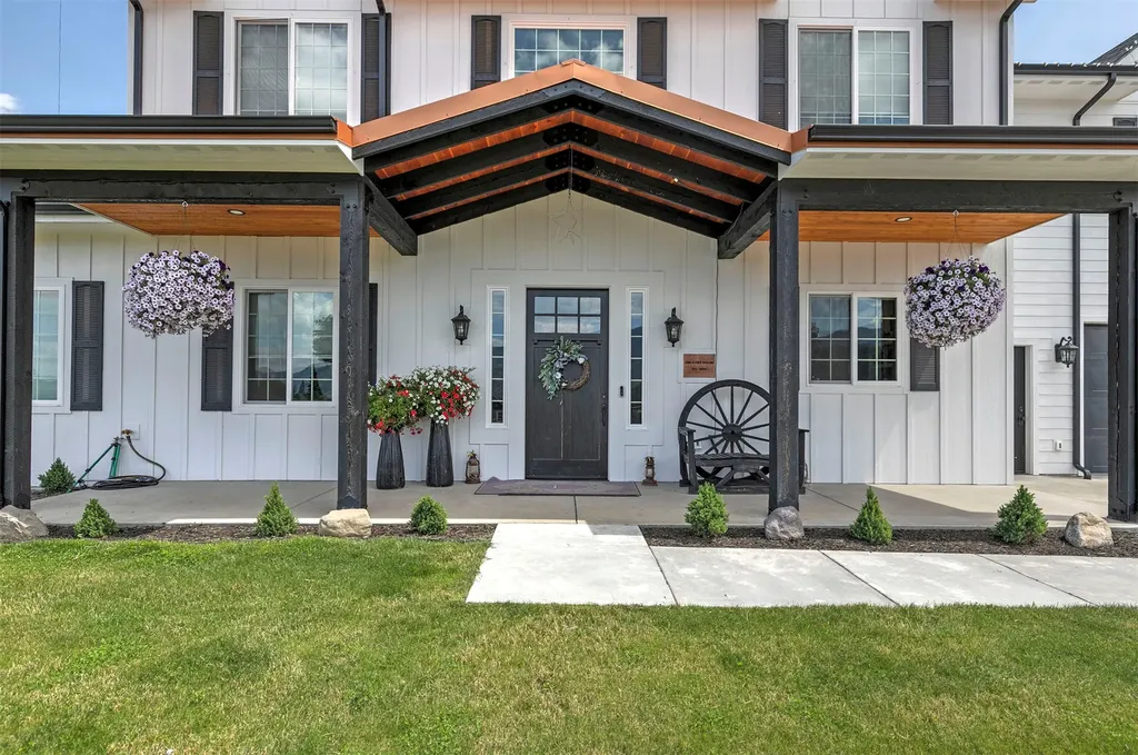 26190 Sliding Horse Lane Arlee MT 59821