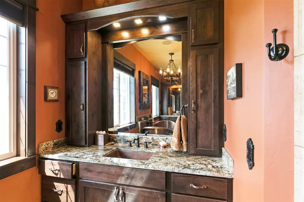 26190 Sliding Horse Lane Arlee MT 59821