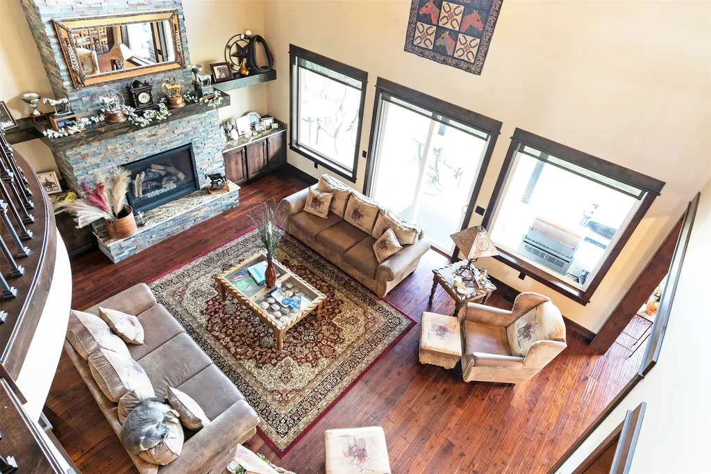 26190 Sliding Horse Lane Arlee MT 59821