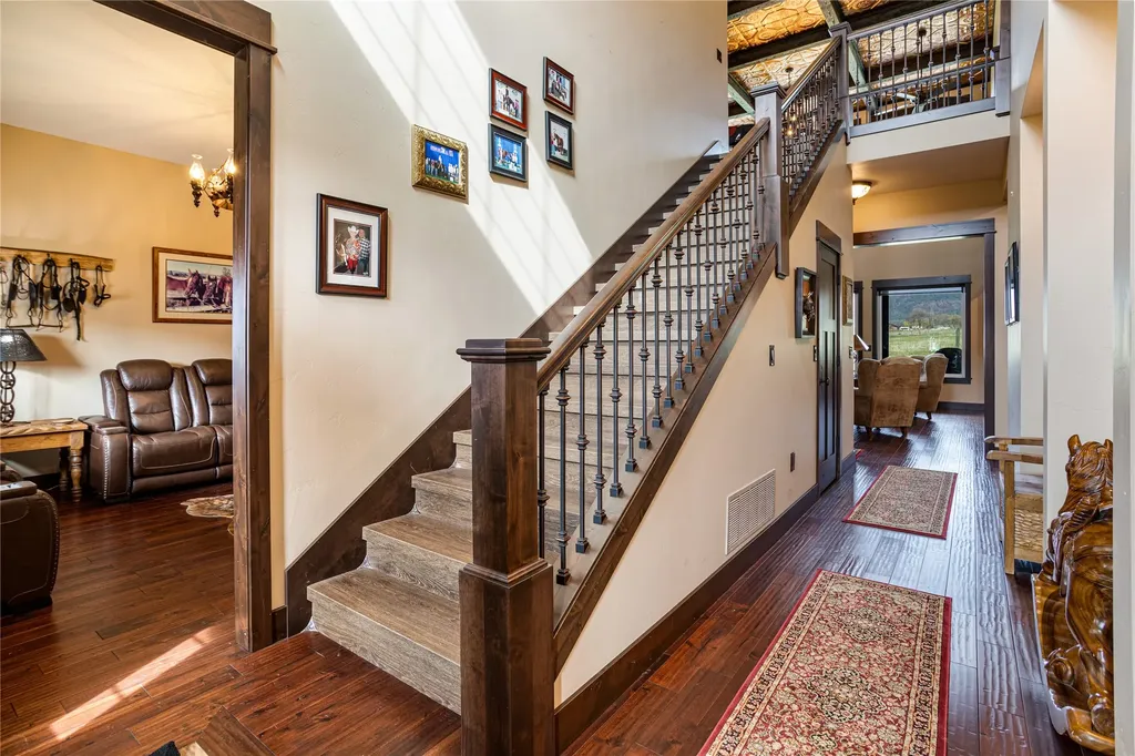 26190 Sliding Horse Lane Arlee MT 59821