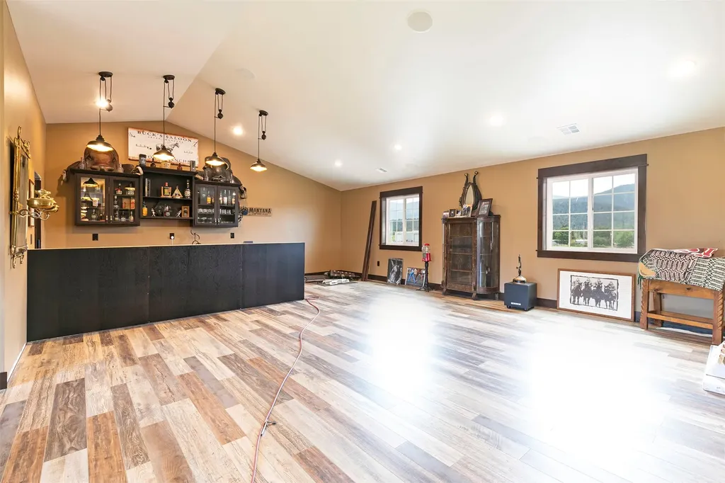 26190 Sliding Horse Lane Arlee MT 59821