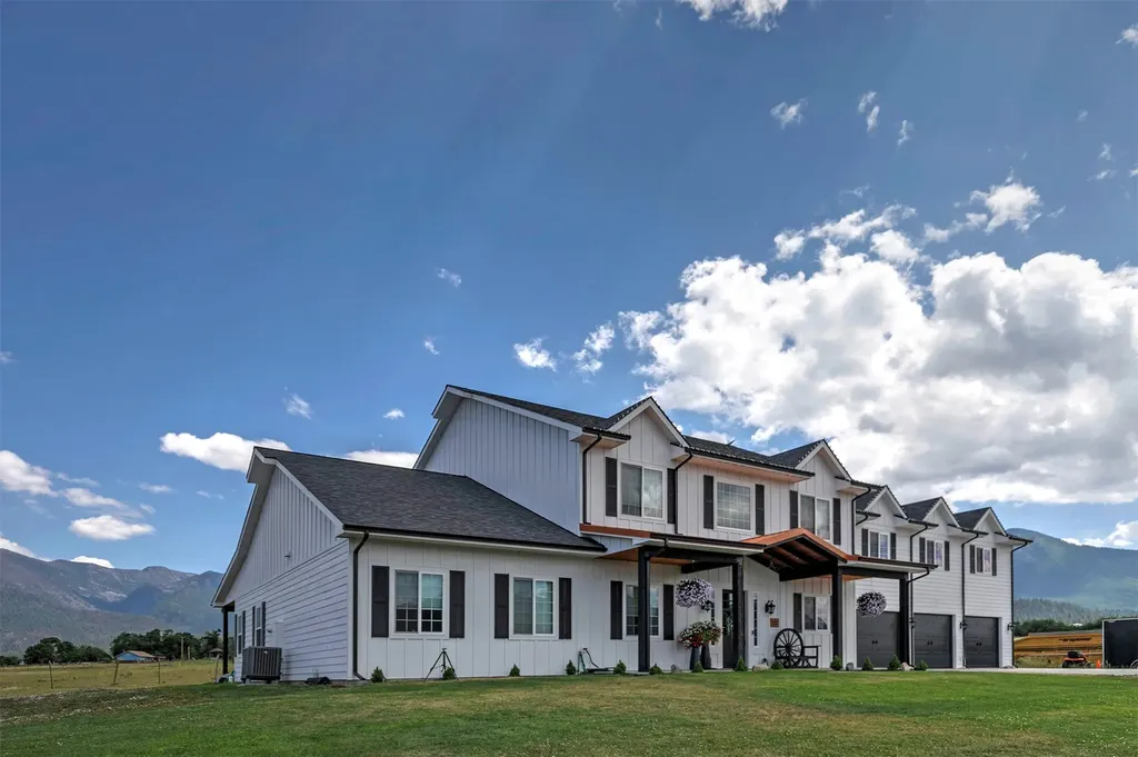 26190 Sliding Horse Lane Arlee MT 59821