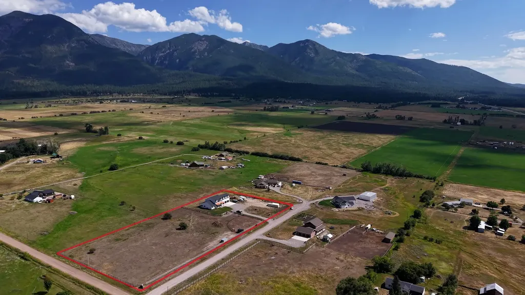 26190 Sliding Horse Lane Arlee MT 59821