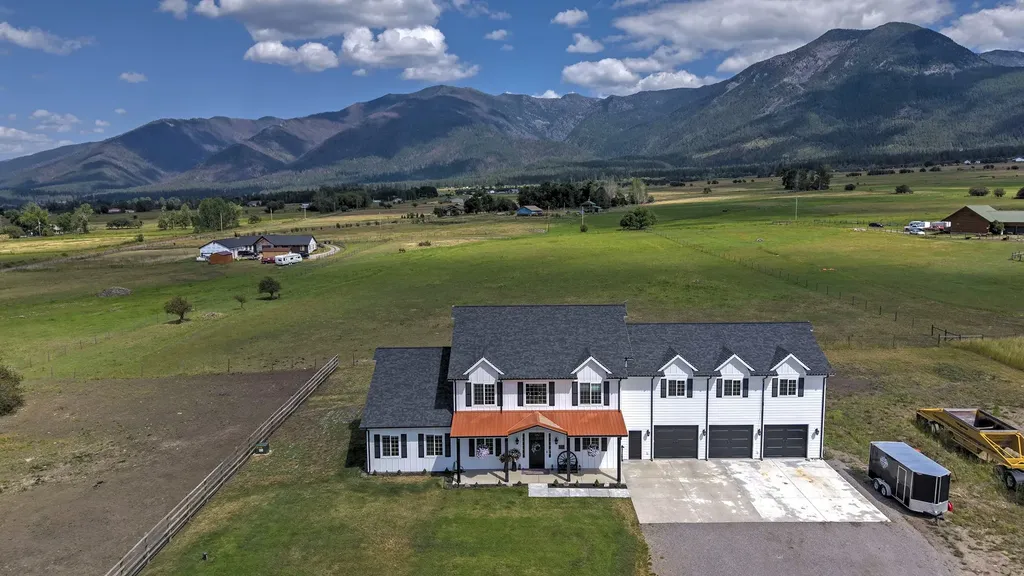 26190 Sliding Horse Lane Arlee MT 59821