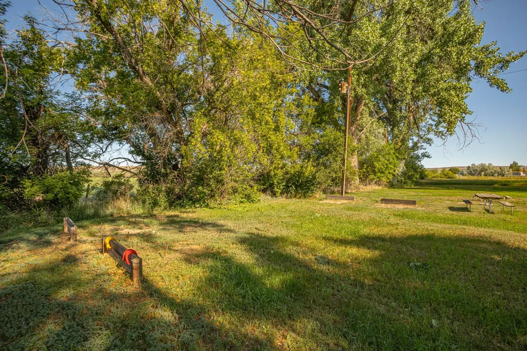 13899 Mt Highway 200 Sun River MT 59483