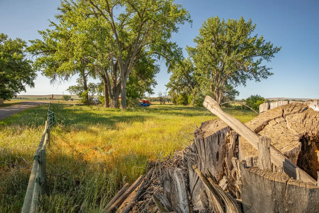 13899 Mt Highway 200 Sun River MT 59483