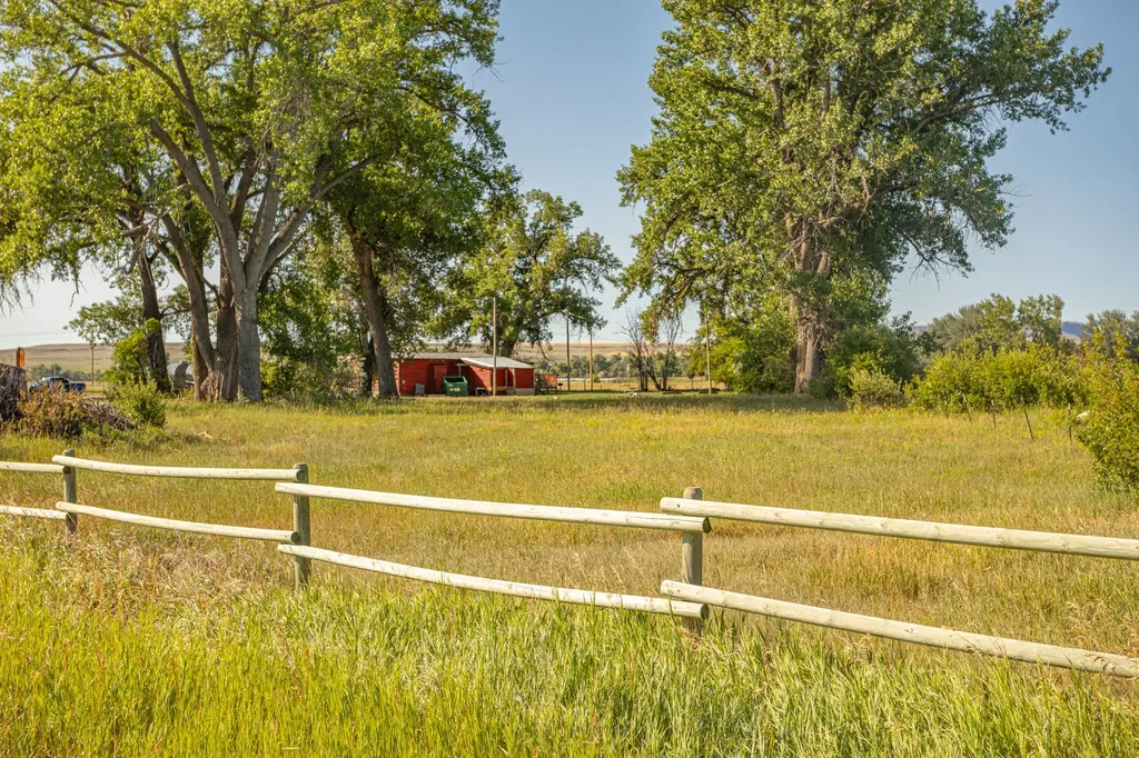13899 Mt Highway 200 Sun River MT 59483