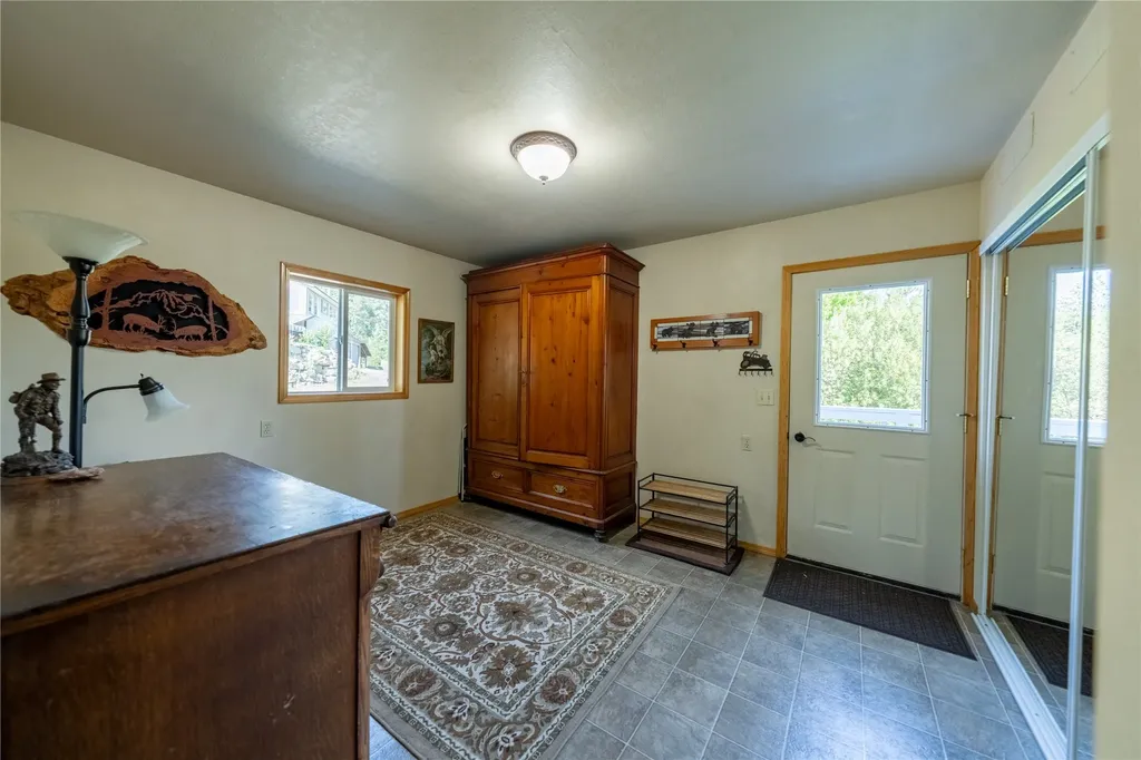 584 Mack Road Libby MT 59923