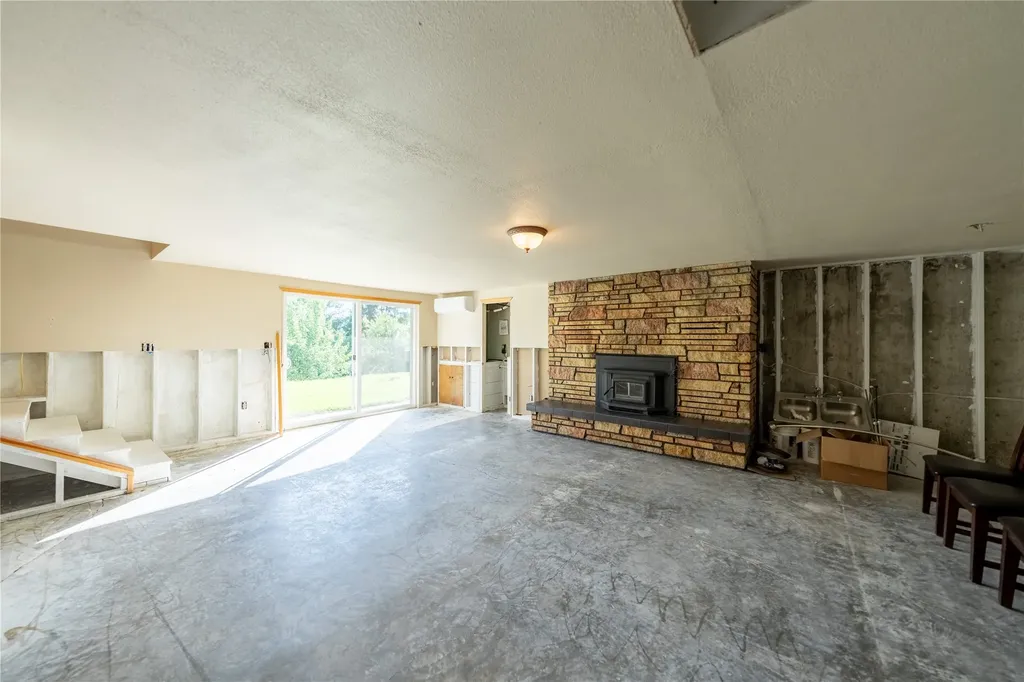 584 Mack Road Libby MT 59923