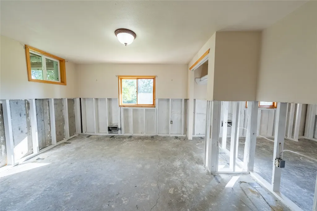 584 Mack Road Libby MT 59923