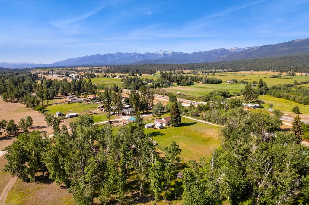 246 Otter Path Lane Hamilton MT 59840