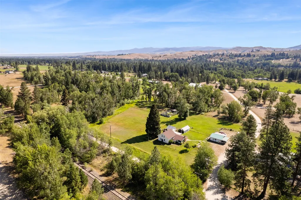 246 Otter Path Lane Hamilton MT 59840