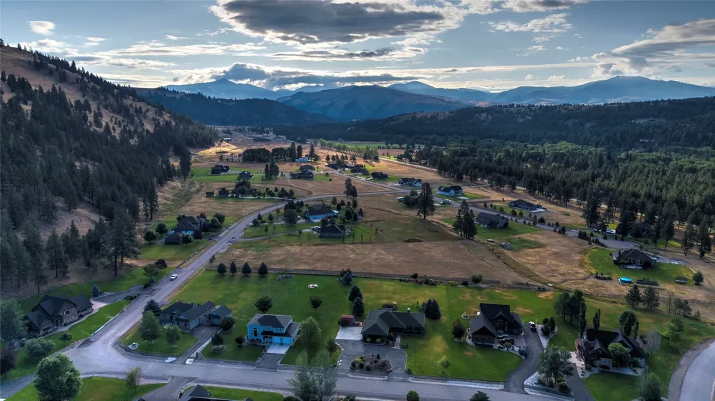 12196 Cowcatcher Drive Lolo MT 59847