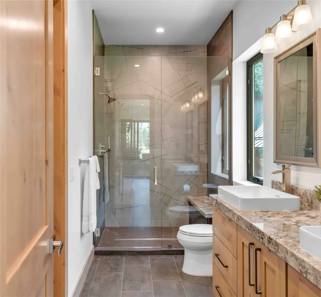 172/178 Swanlea Road S Bigfork MT 59911