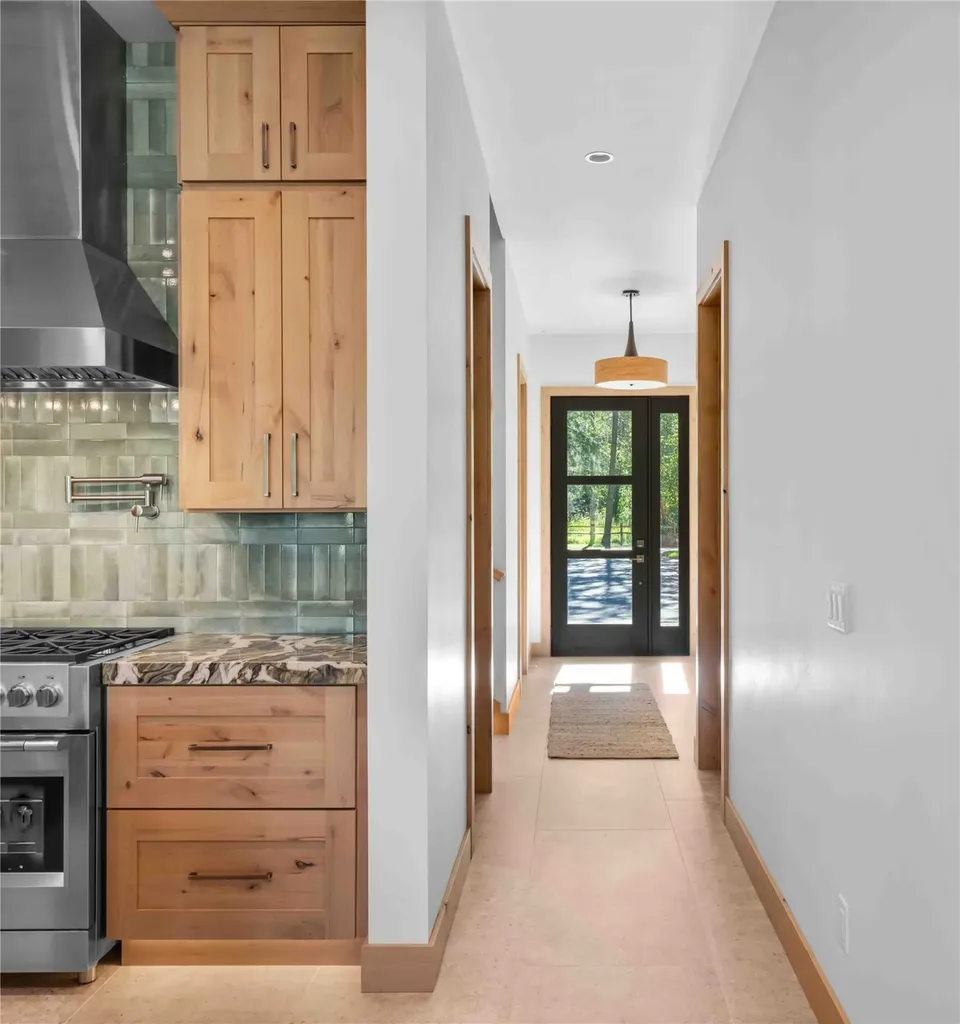 172/178 Swanlea Road S Bigfork MT 59911