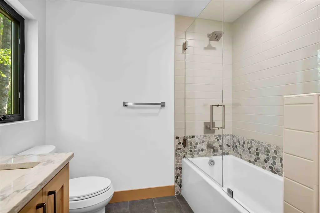 172/178 Swanlea Road S Bigfork MT 59911
