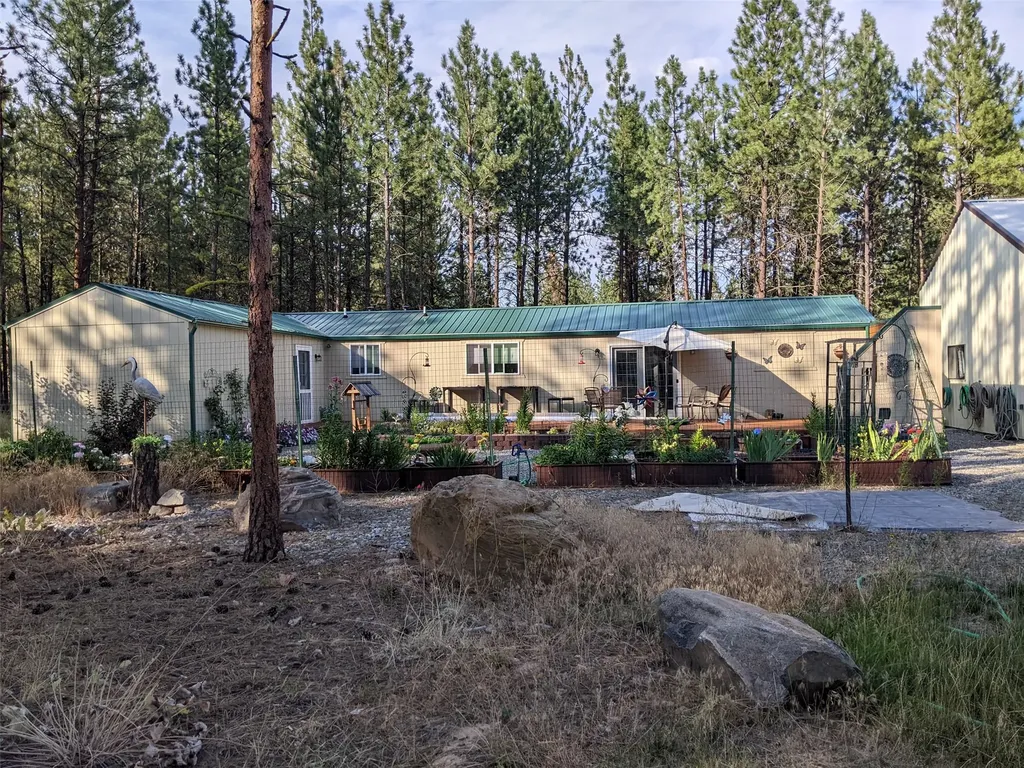 35 Snowy Lane Plains MT 59859