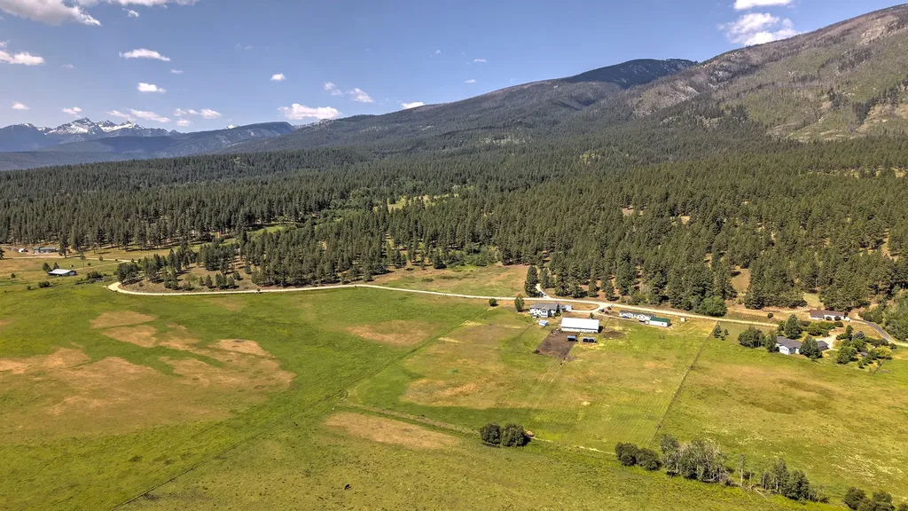 511 & 499 Gold Creek Loop Hamilton MT 59840