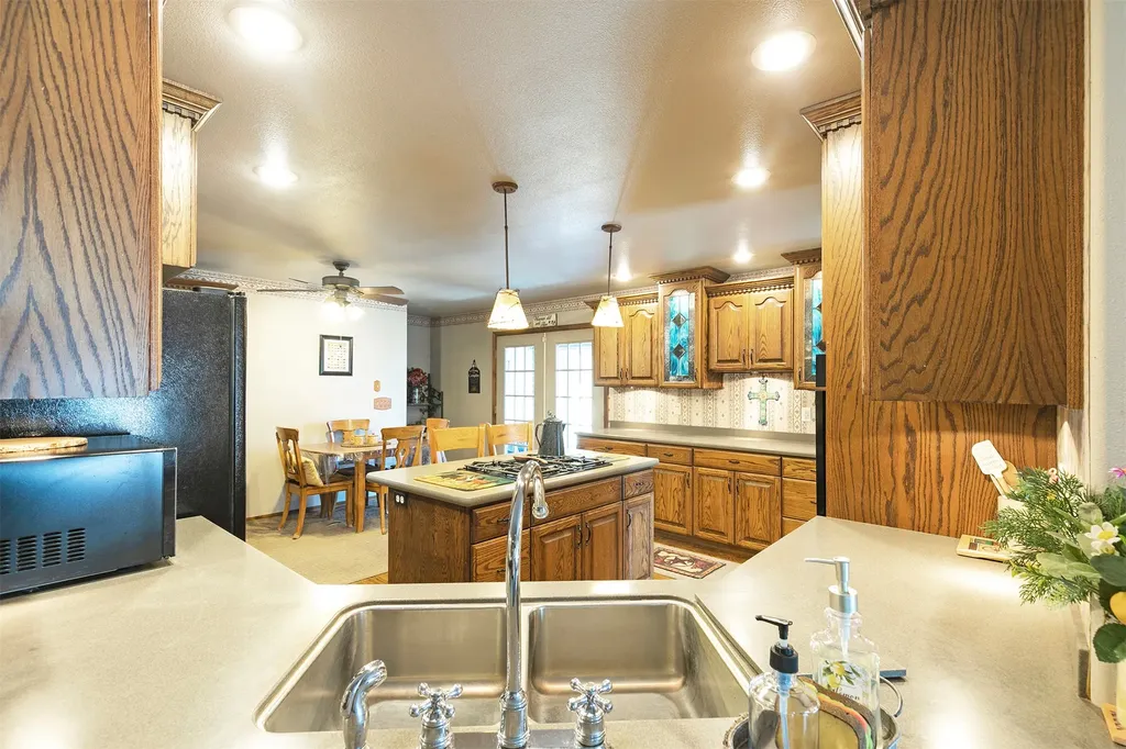 511 & 499 Gold Creek Loop Hamilton MT 59840