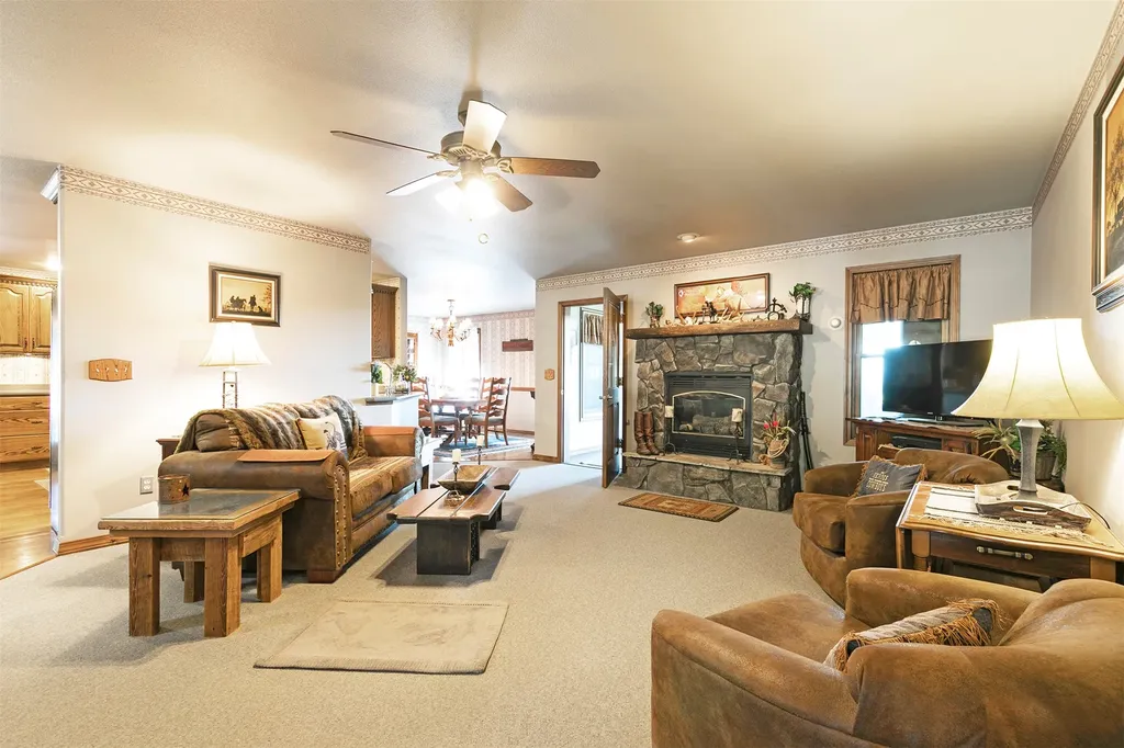 511 & 499 Gold Creek Loop Hamilton MT 59840