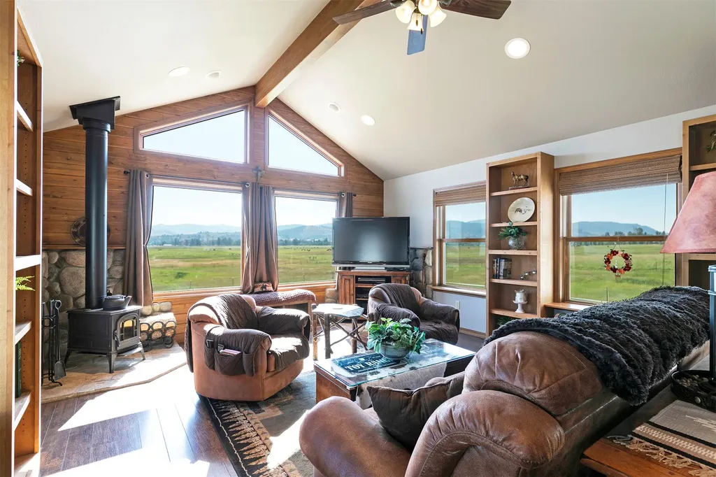 511 & 499 Gold Creek Loop Hamilton MT 59840