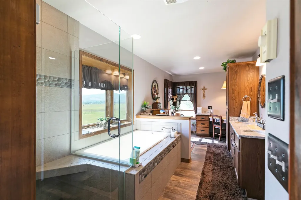 511 & 499 Gold Creek Loop Hamilton MT 59840
