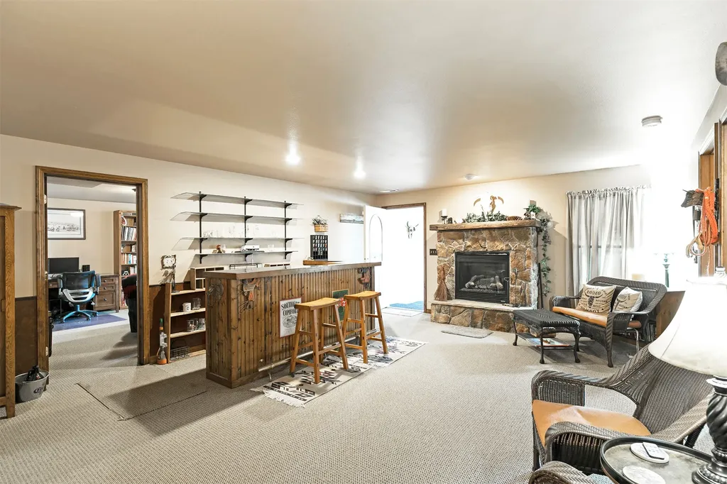 511 & 499 Gold Creek Loop Hamilton MT 59840