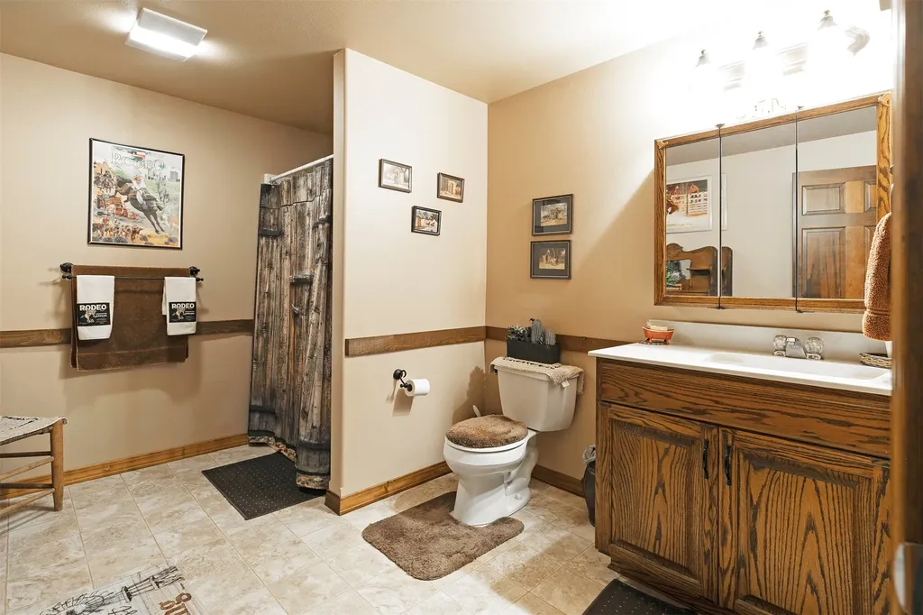 511 & 499 Gold Creek Loop Hamilton MT 59840