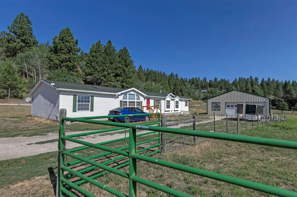 511 & 499 Gold Creek Loop Hamilton MT 59840