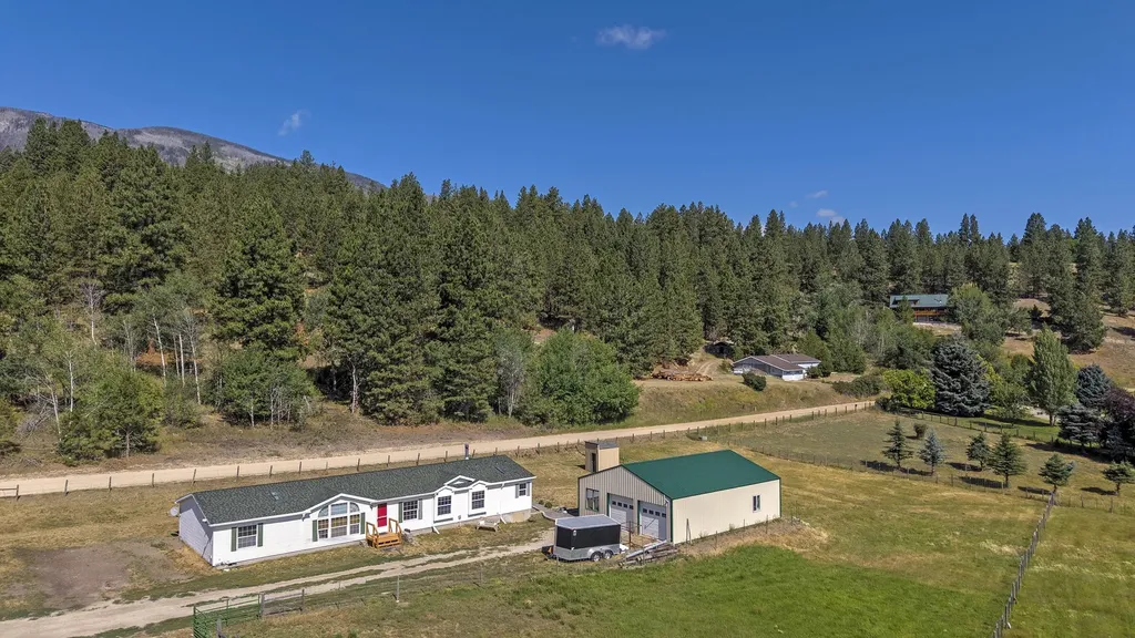511 & 499 Gold Creek Loop Hamilton MT 59840