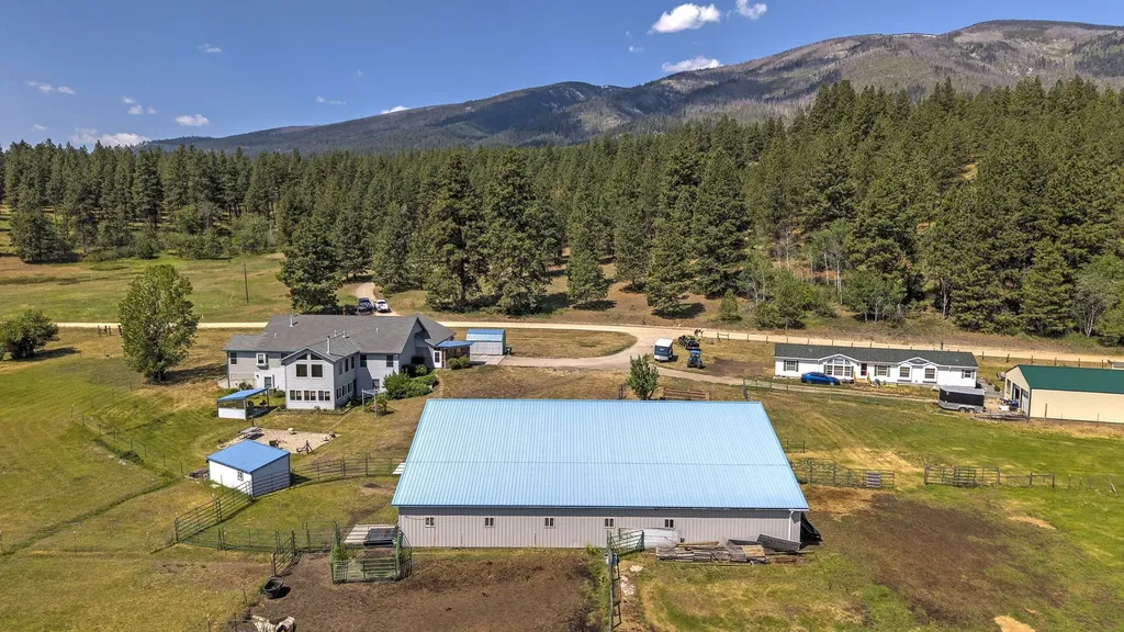511 & 499 Gold Creek Loop Hamilton MT 59840
